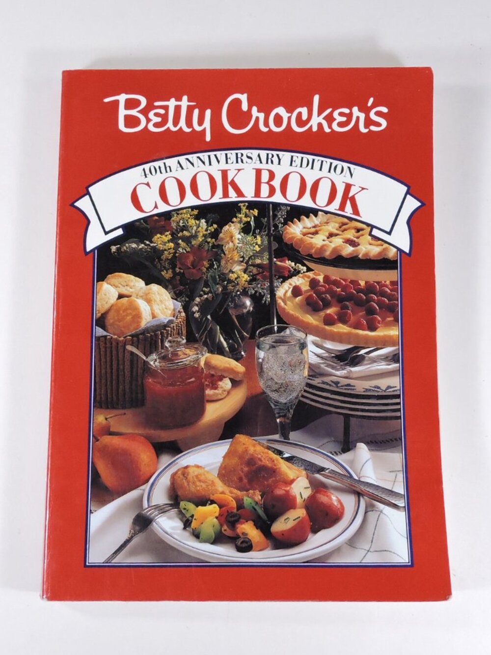 Betty Crocker 40th Anniversary Edition Cookbook - 432 Page Soft Cover